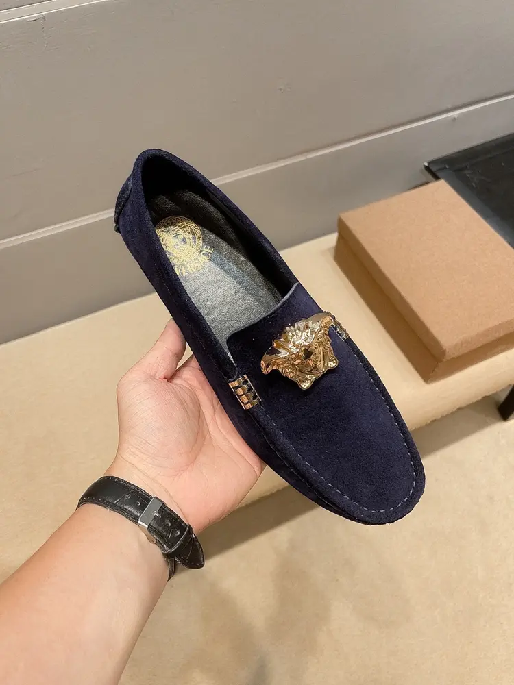 Versace loafers. Upper