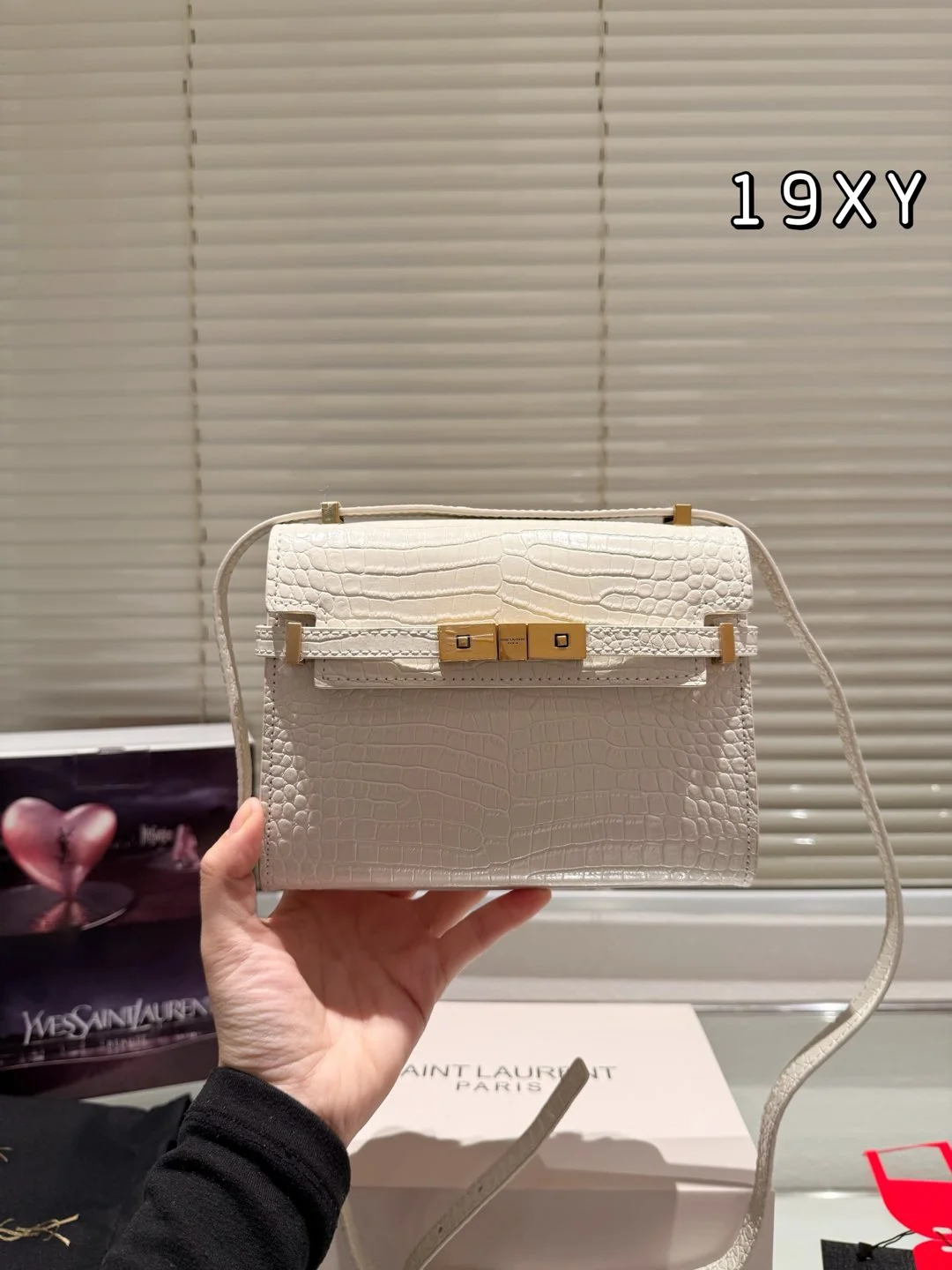 Yves Saint Laurent Manhattan
