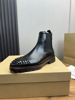Christian Louboutin red-soled boots 1:1 original mold. Official website updated