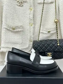 Chanel classic color matching double C Shoes