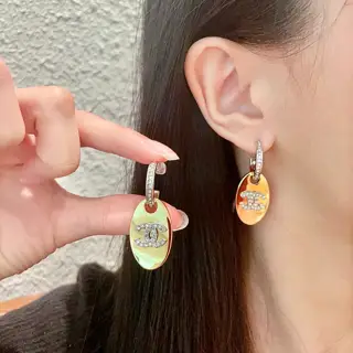 Chanel second-hand double C earrings