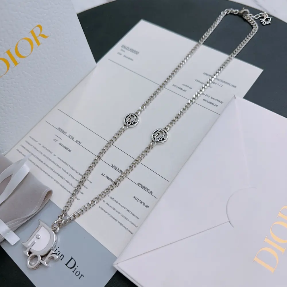 DIOR New Dior necklace Original goods New counter model