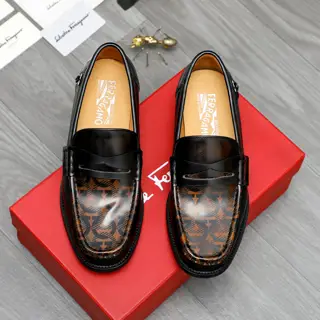 Salvatore Ferragamo business slip-on shoes