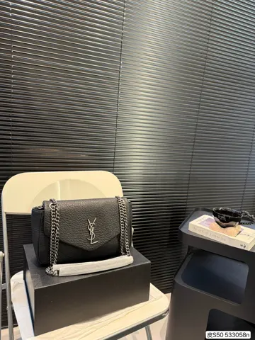 Yves Saint Laurent Bag