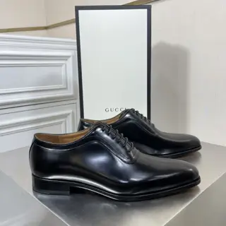 Gucci men’s lace-up shoes