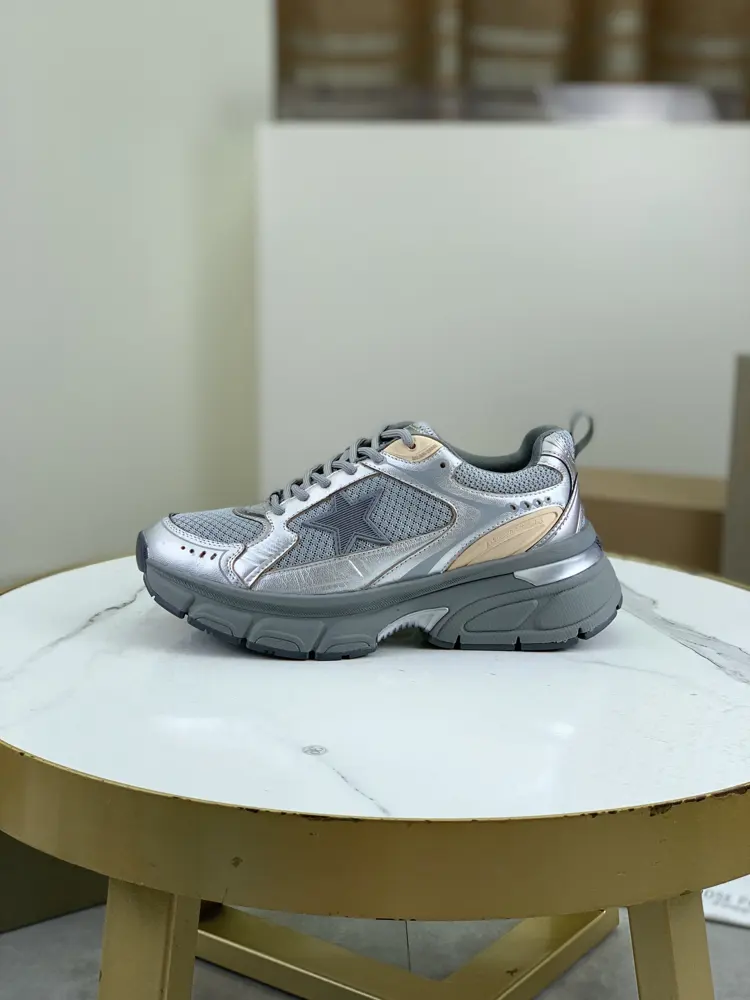 Golden Goose couple’s LIGHTSTAR series Y2K mesh thick-soled dad shoes 24 new models GG