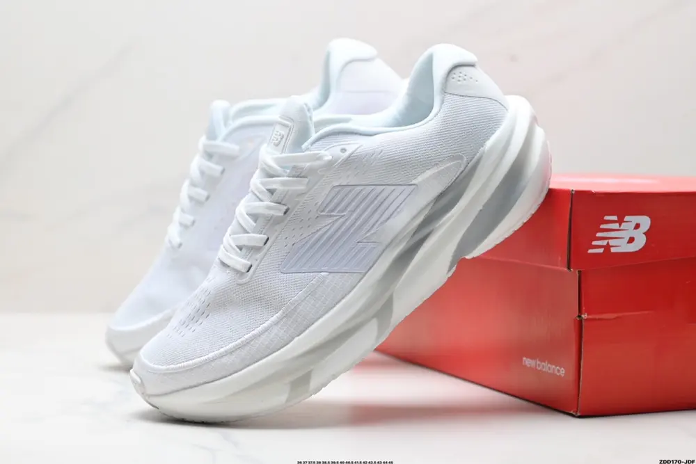 New Balance New Balance New Balance NB Fresh Foam Evoz v2 Comfortable and Durable Low-top M1080R15