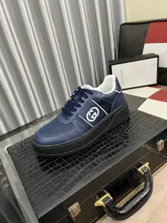 Gucci sneakers. Casual loafers original leather Sheep lining (no fading and foot rubbing)