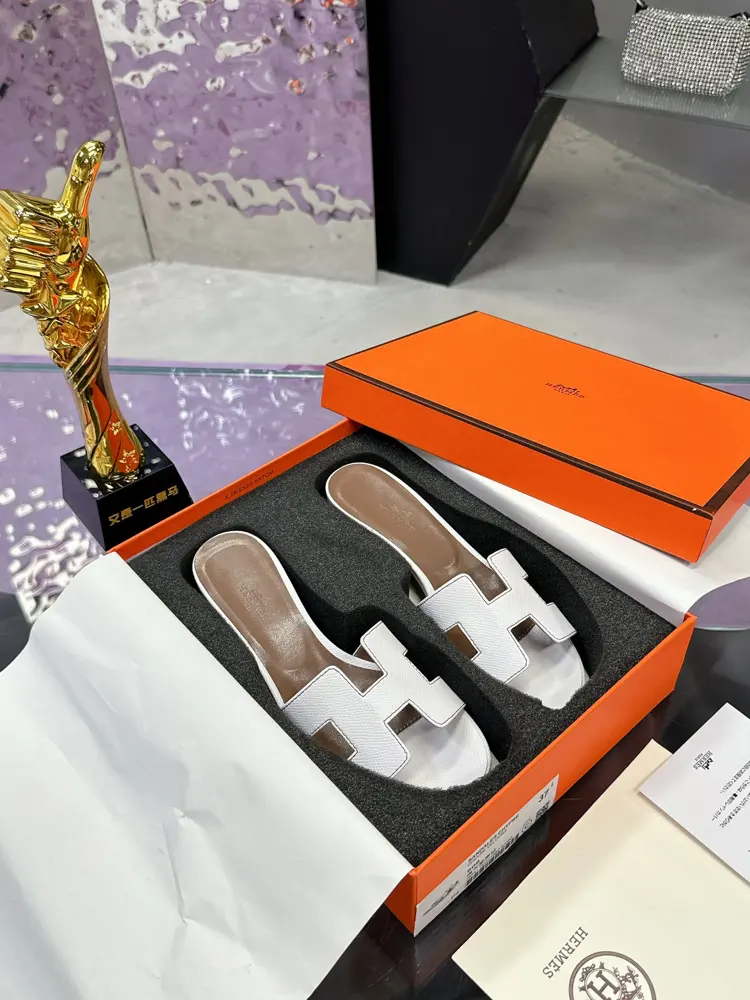 Hermès H slippers