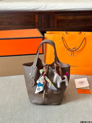 Hermès Bag