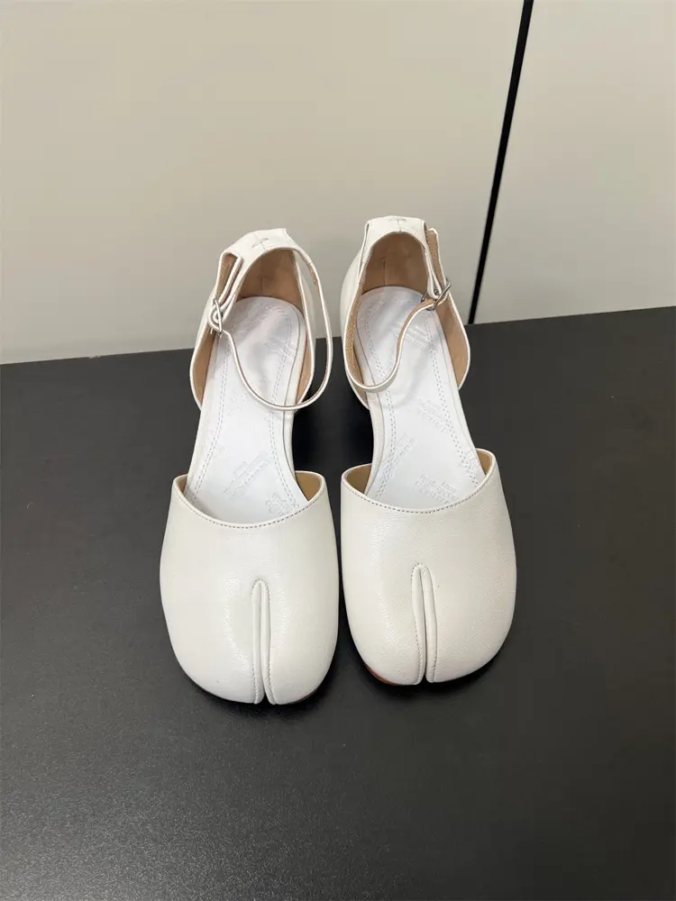 Maison Margiela mm6 retro bow split toe mid-heel hollow sandals