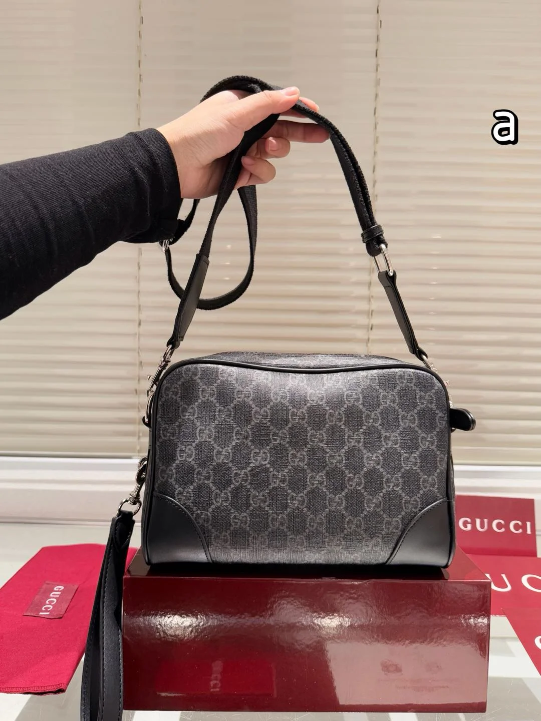 Gucci Crossbody