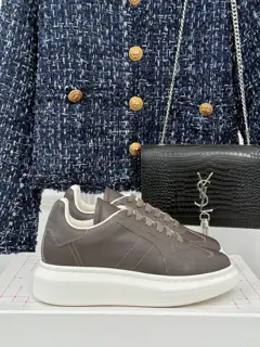 McQueen couple’s Dexter casual sports white shoes