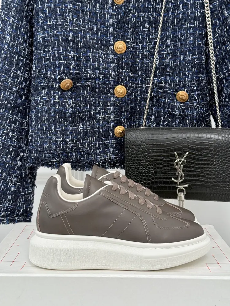 McQueen couple’s Dexter casual sports white shoes
