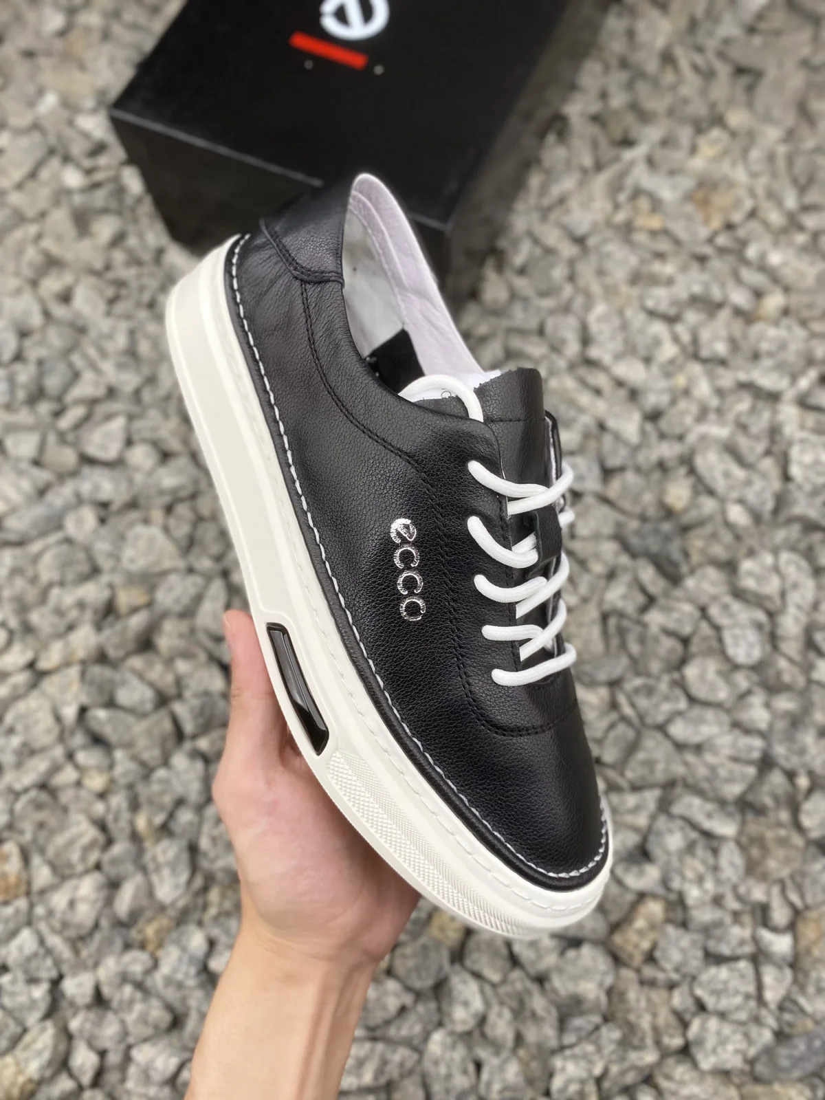 ECCO new versatile casual style