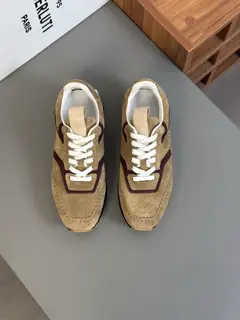 Berluti men’s shoes are handmade. This unique and modern shoe breaks the rules. It uses