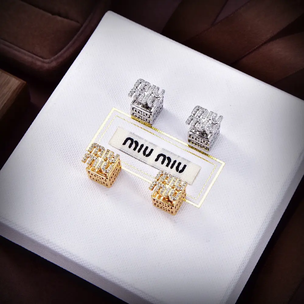 miumiu letter earrings