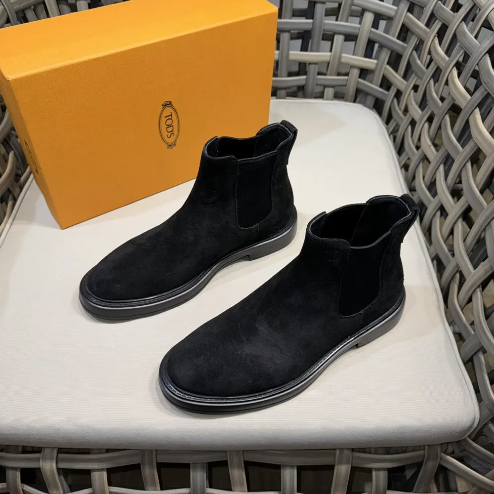 Tods men’s high-top Martin shoes | Reinterpreting the brand’s mountaineering tradition