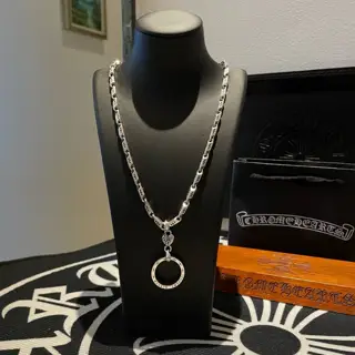 Chrome Hearts Classic Retro Cross Necklace Vine Heart Ring Pendant