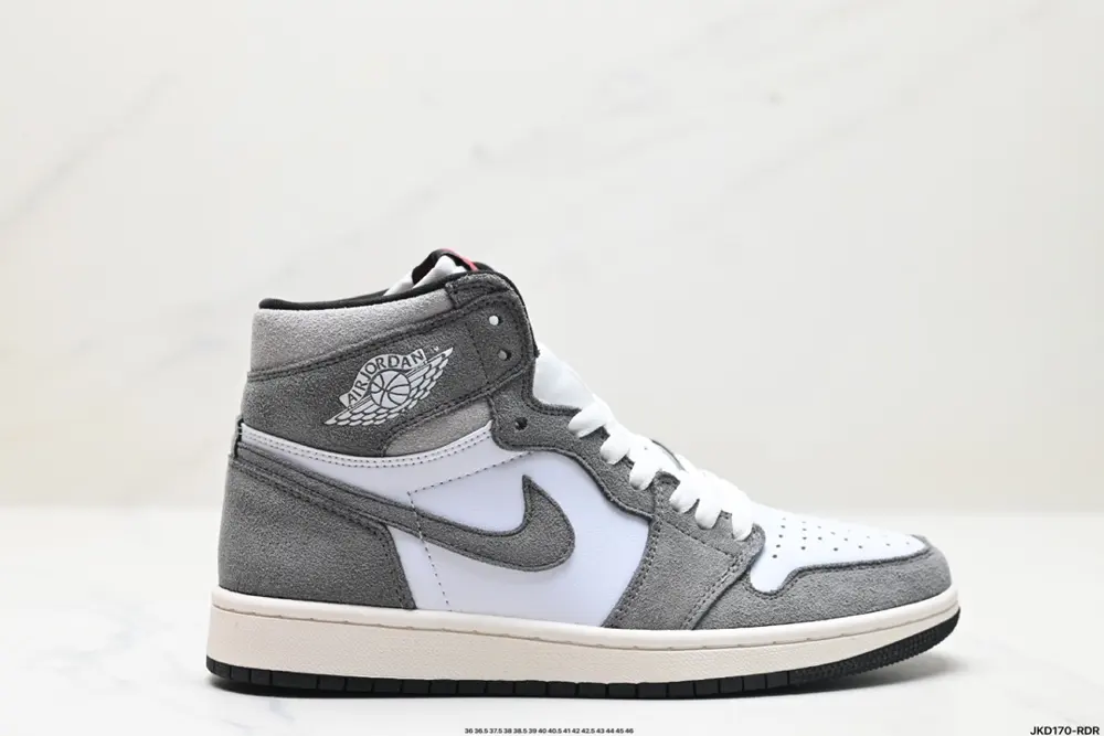 NIKE Air Jordan 1 Retro High AJ1 Jordan Generation High Top Classic Retro Culture Leisure 555088