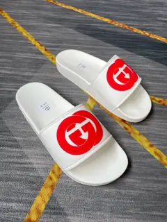 Gucci couple flip flops