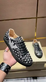 Armani 2024 new models are carefully crafted and set off the whole scene