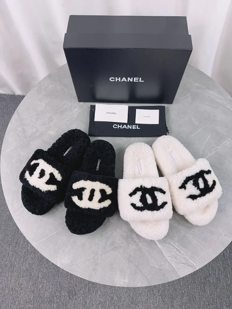 Chanel Thick-soled Furry Slippers Wool Slippers