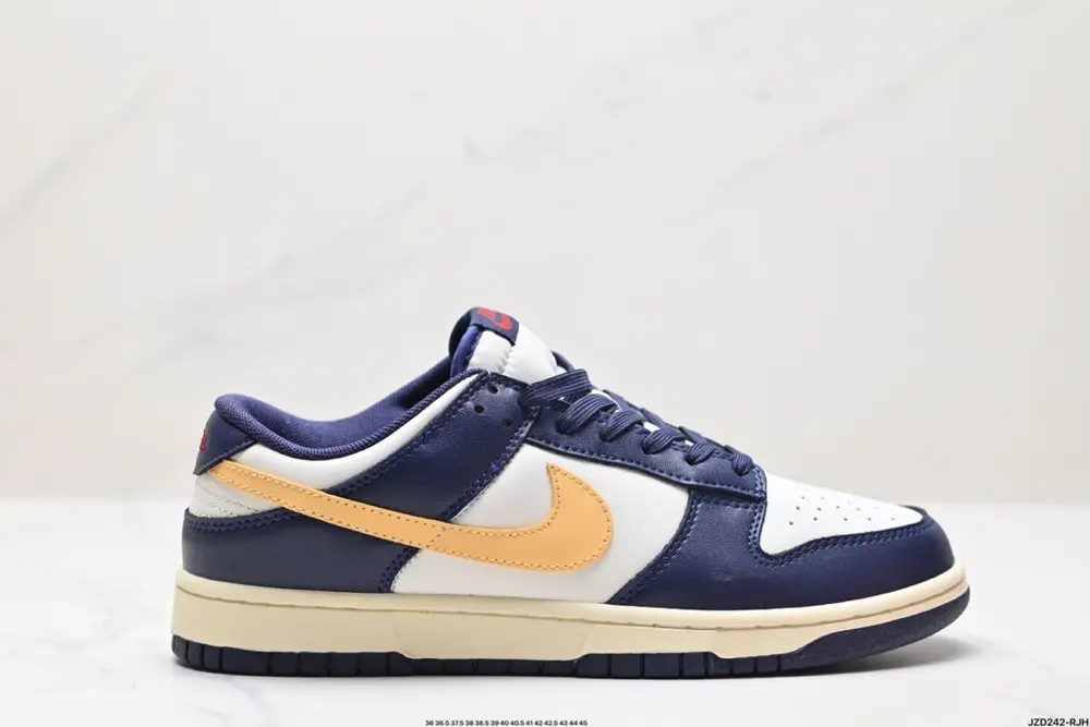Nike DUNK LOW series low-top casual sports skateboard shoes FV8106-181