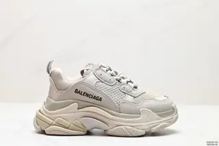 Balenciaga dad shoes Deconstructionism perfectly interprets the new fashion Balenciaga