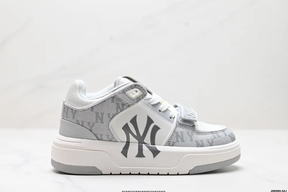 MLB Chunky Liner New York Yankees Senior Shoes Series Mid-cut Daddy Style Lightweight 3ASXCMM4N