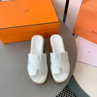 ¥Hermes 2023 Spring and Summer New H-shaped Cowhide Sawdust Thick-soled Platform Slippers