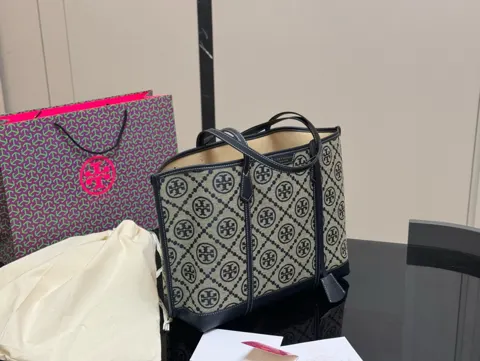 ToryBurch Tote