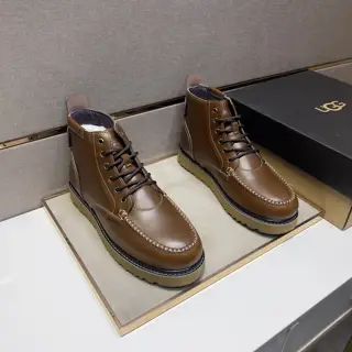 UGG men’s casual snow boots