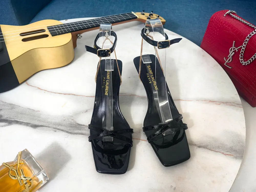 Yves Saint Laurent Heels