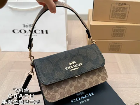 COACH Crossbody