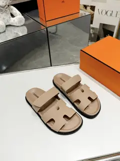 HERMES Chypre Sandals