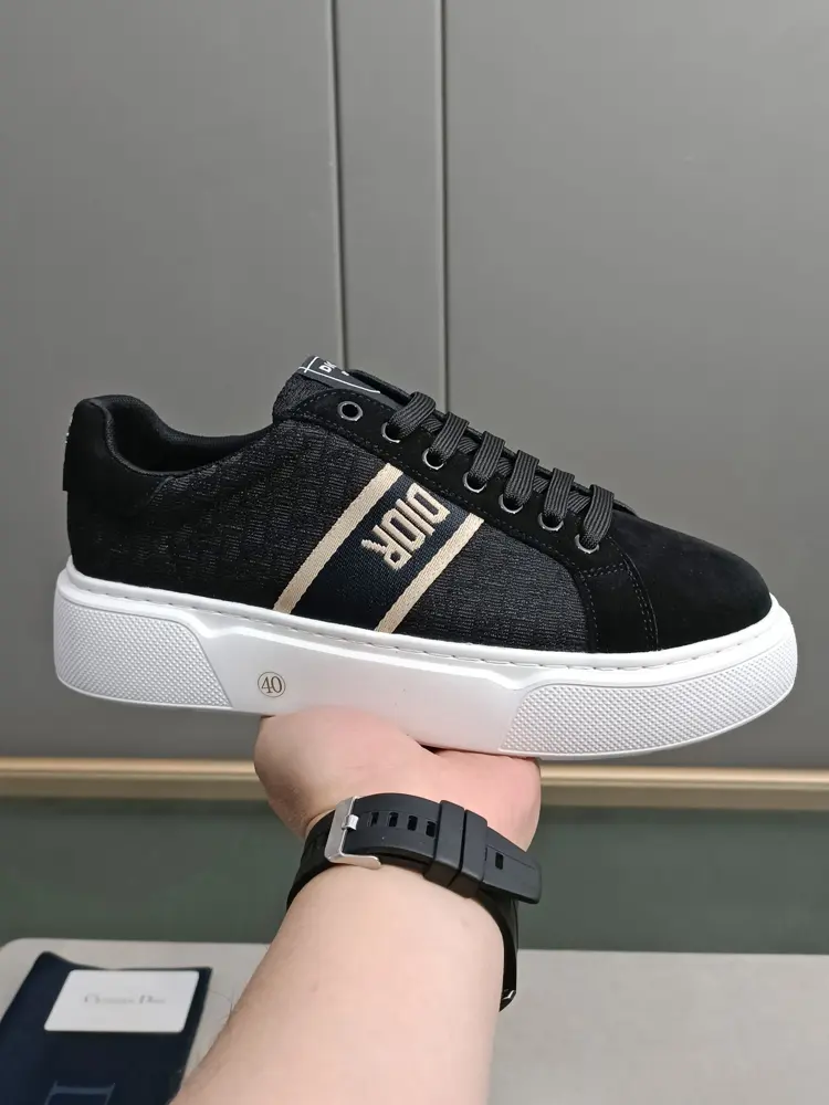 Dior sneakers