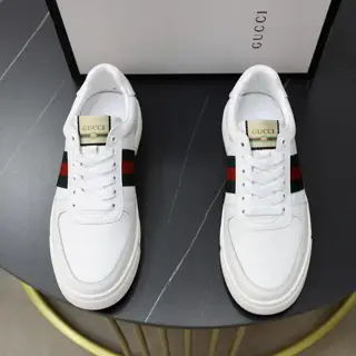 Gucci casual sneakers Material: original leather with soft and breathable sheepskin lining
