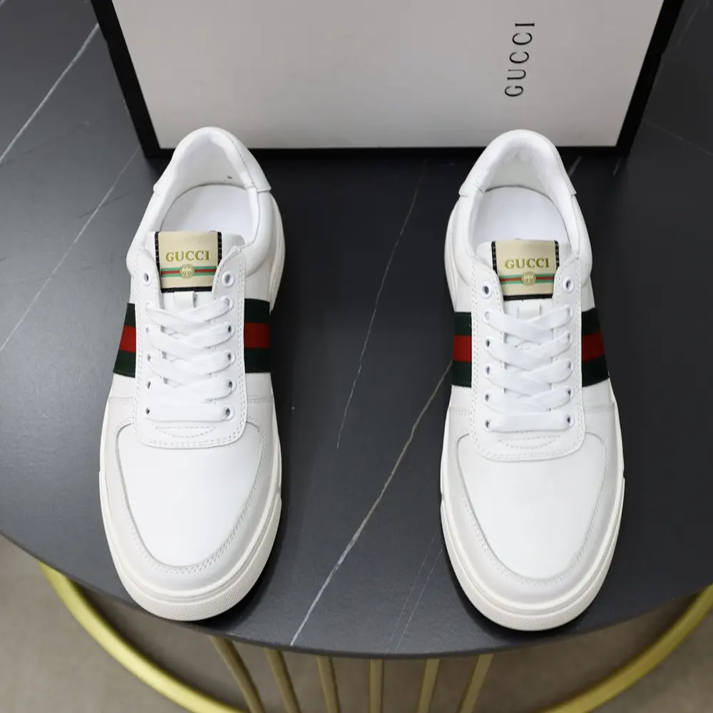 Gucci casual sneakers Material: original leather with soft and breathable sheepskin lining