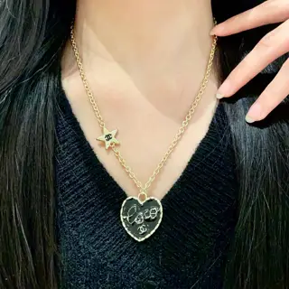 Chanel vintage necklace