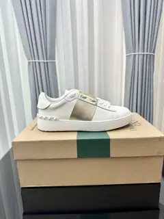 Valentino GARAVANI OPEN DISCO rivet thick sole casual sports shoes heightening white shoes