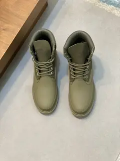Louis Vuitton x Timberland co-branded model