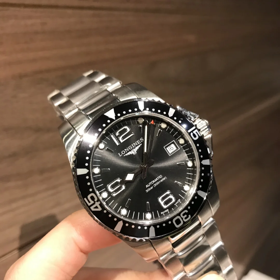 Longines Submariner