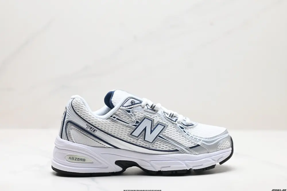 New Balance used running shoes New Balance 740 series New Balance trendy men’s and women’s U740WN2