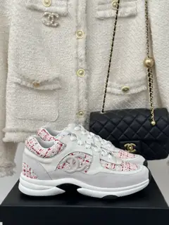 Chanel classic tweed Shoes