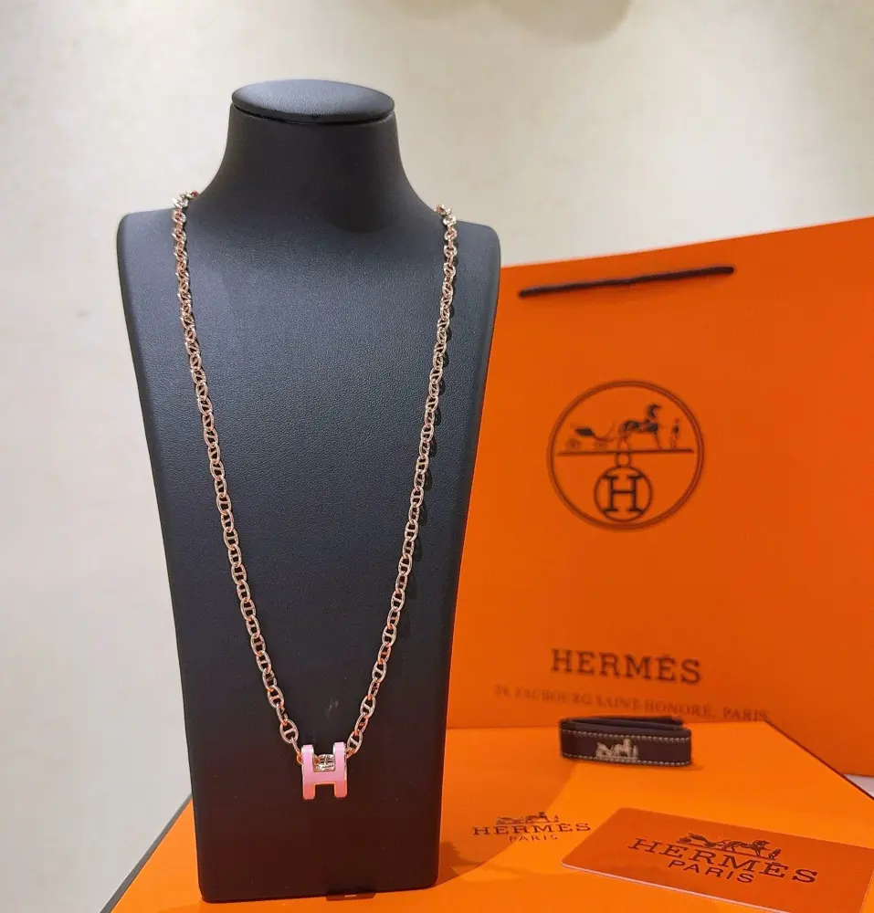 Hermès necklace New product launch HERMES must-have pig nose series jewelry High-end