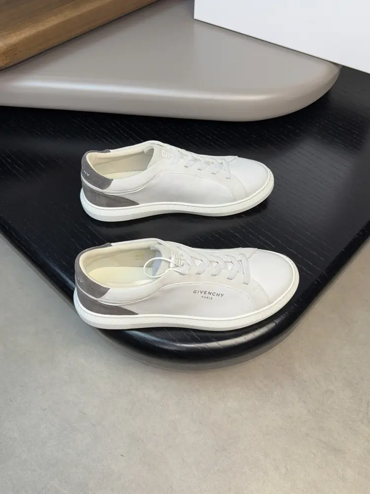 Givenchy casual sneakers