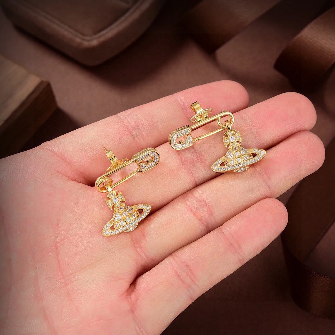 Vivienne Westwood Saturn earrings Elegant and refined design