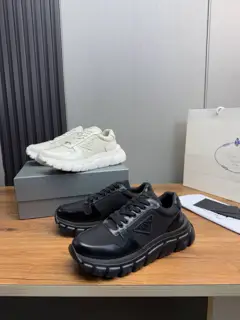 Prada casual sports shoes imported original cowhide stitching imported mesh