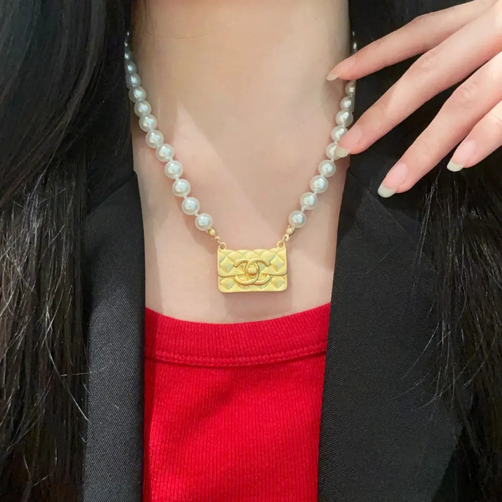 Chanel vintage double C necklace